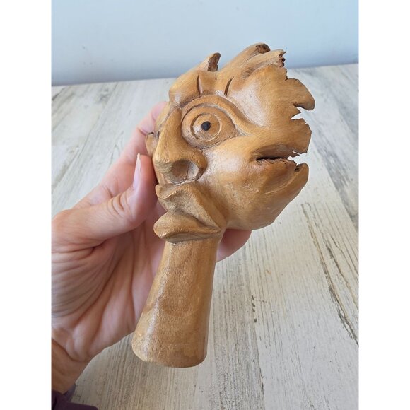 Vintage natural wood carving and anthromorphic African statue figuring decor - Picture 3 of 8